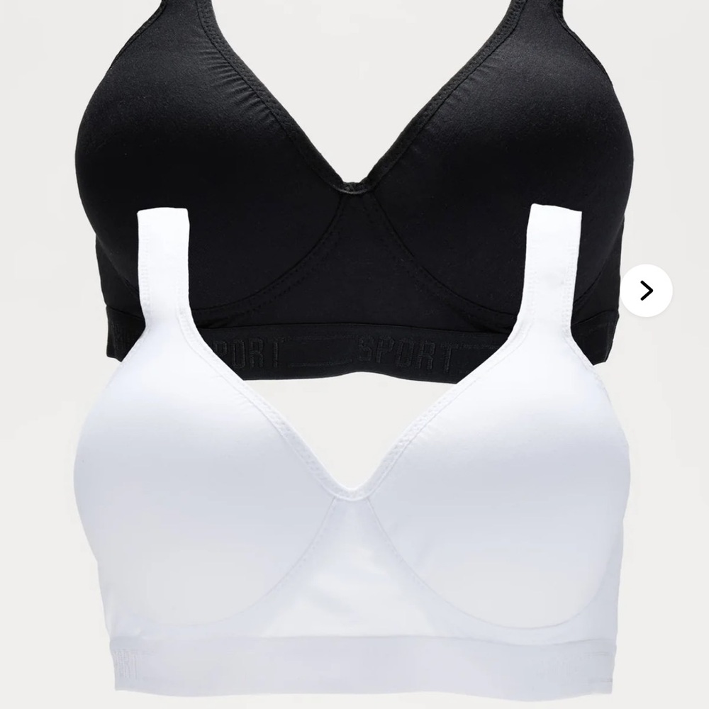 Fashion Nova Black and White Sports Bras